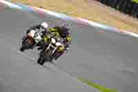 enduro-digital-images;event-digital-images;eventdigitalimages;mallory-park;mallory-park-photographs;mallory-park-trackday;mallory-park-trackday-photographs;no-limits-trackdays;peter-wileman-photography;racing-digital-images;trackday-digital-images;trackday-photos